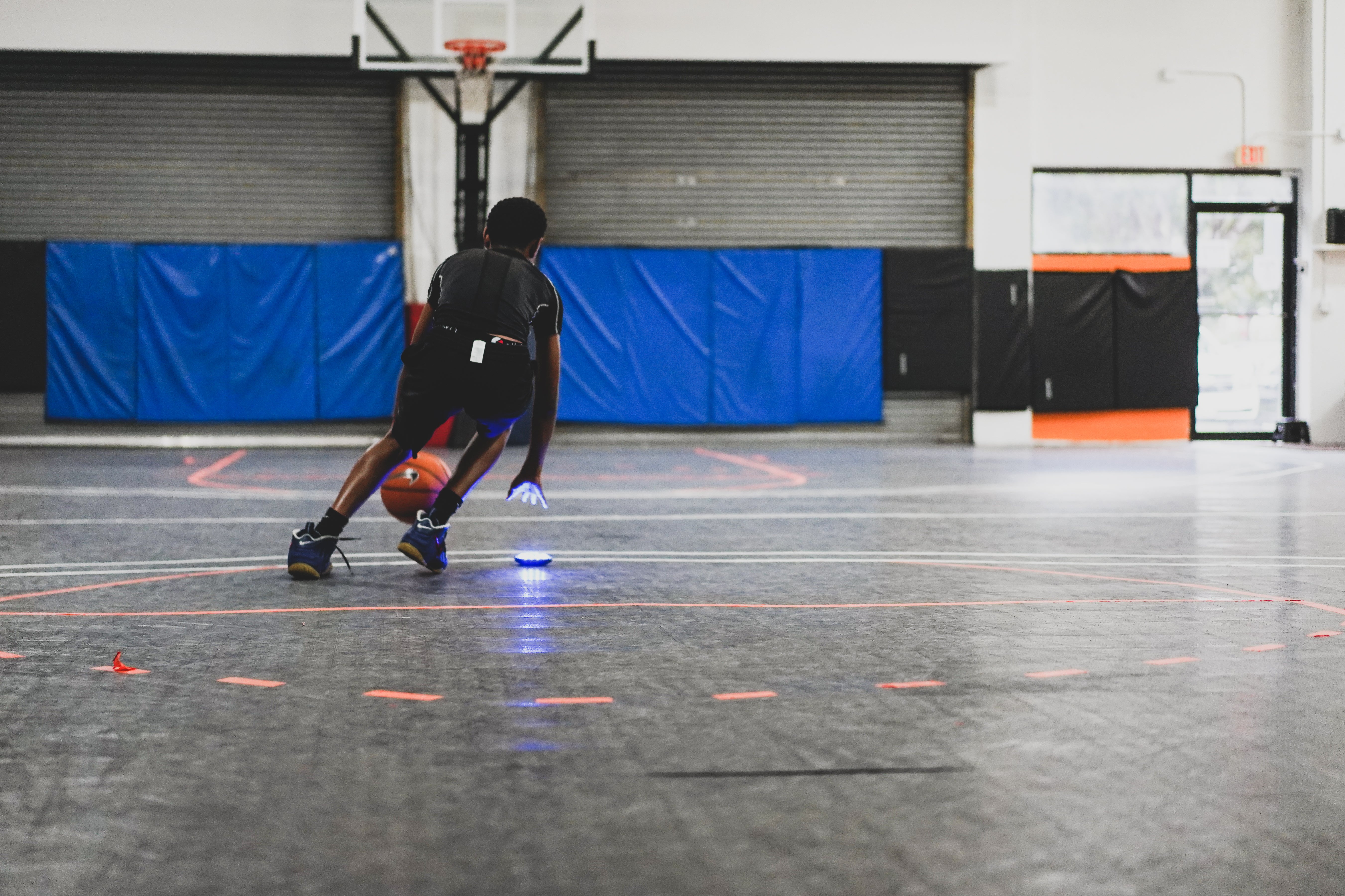 Basketball Training with FITLIGHT | Reaction & Skills Training – FITLIGHT